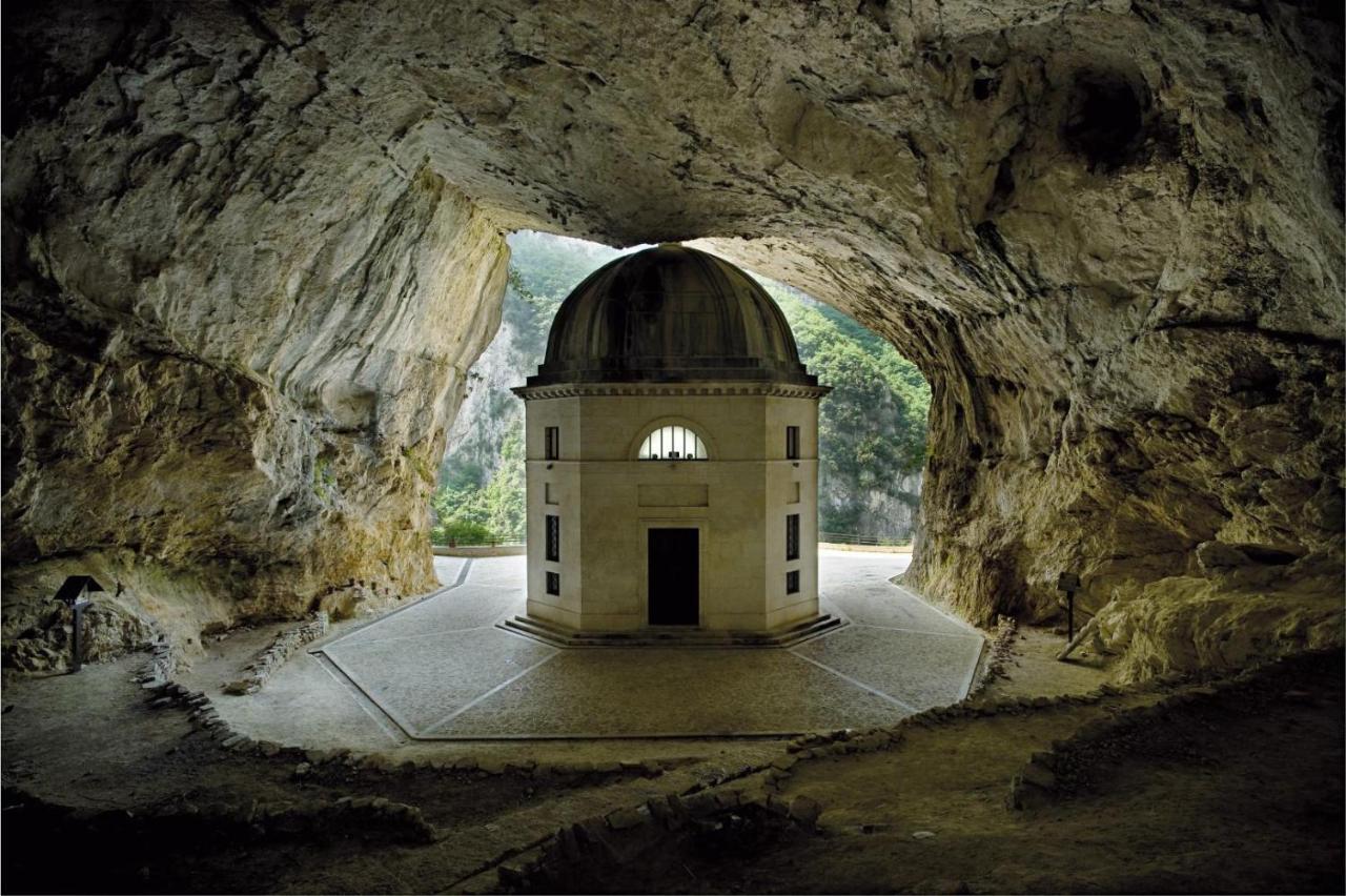 Residenza La Canonica Novilara 外观 照片